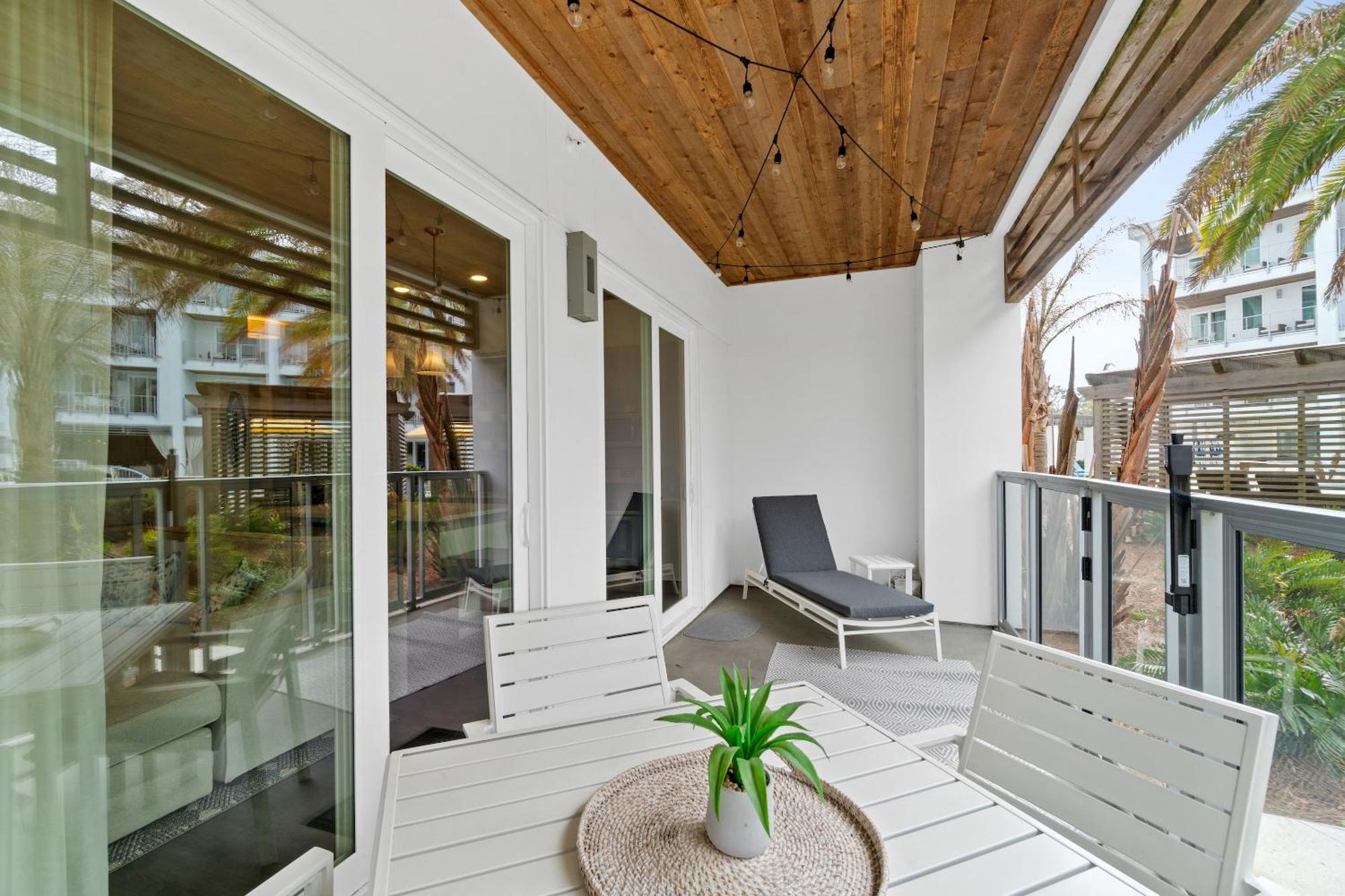 The Pointe On 30A By Panhandle Getaways Розмарі-Біч Номер фото